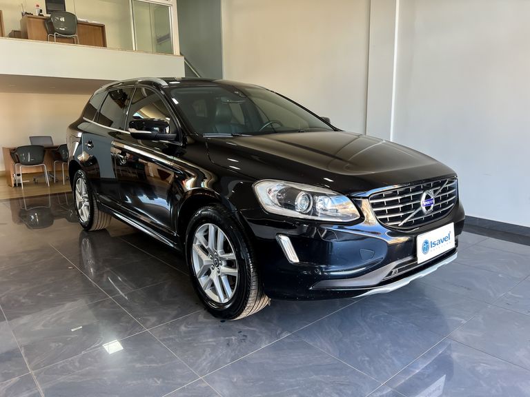 Volvo XC 60 D-5 MOMENTUM 2.4  AWD Diesel  5p