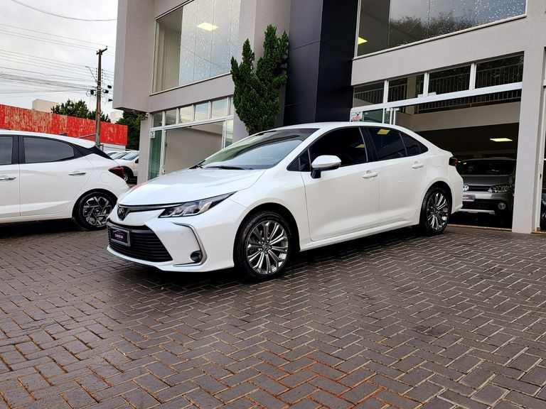 Toyota Corolla XEi 2.0 Flex 16V Aut.