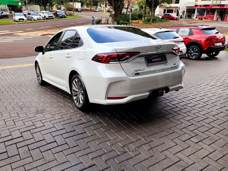 Toyota Corolla XEi 2.0 Flex 16V Aut.