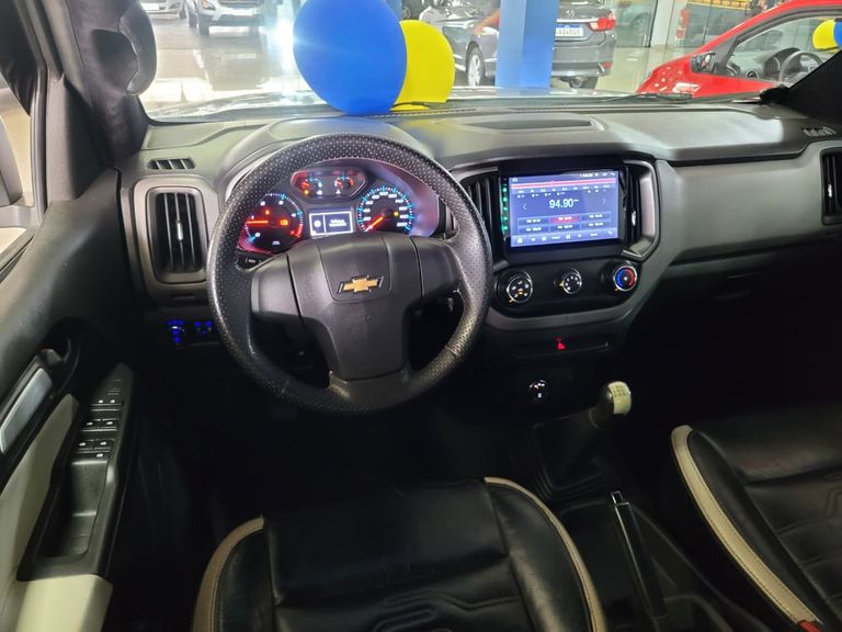 Chevrolet S10 Pick-Up LS 2.8 TDI 4x4 CD Dies. Mec.