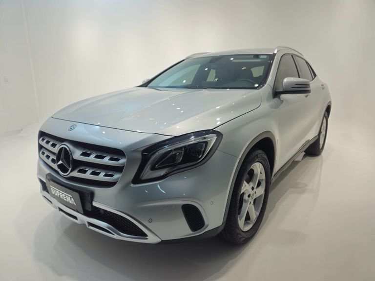 Mercedes GLA 200 Advance 1.6/1.6 TB 16V Flex Aut.