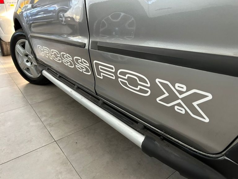VolksWagen CROSSFOX 1.6 Mi Total Flex 8V 5p