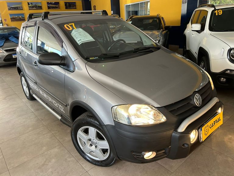 VolksWagen CROSSFOX 1.6 Mi Total Flex 8V 5p