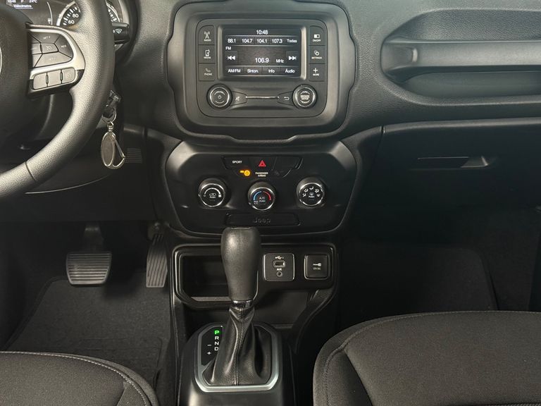 Jeep Renegade Sport 1.8 4x2 Flex 16V Aut.