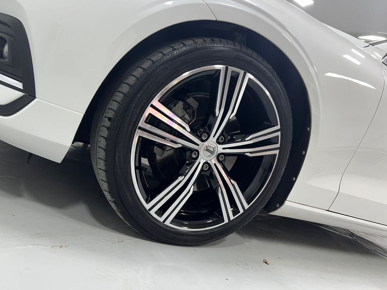 Volvo S60 T-5 INSCRIPTION 2.0 254cv 4p