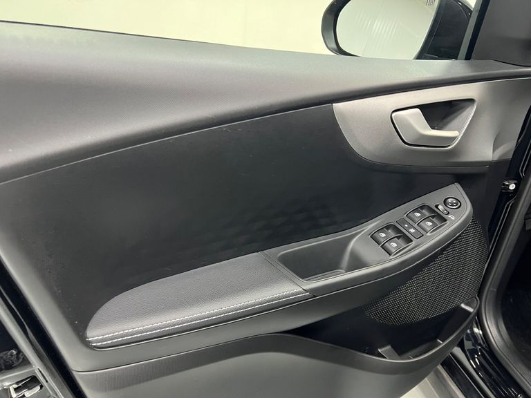 Fiat Fastback Audace 200 TB Aut (Hibrído)