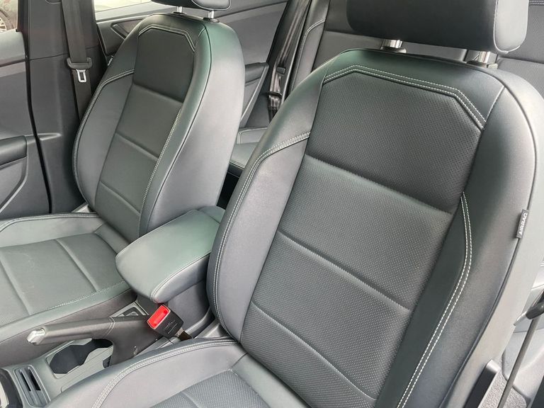 VolksWagen T-Cross Comfortline 1.0 TSI Flex 5p Aut.