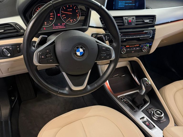 BMW X1 SDRIVE 20i 2.0/2.0 TB Acti.Flex Aut.