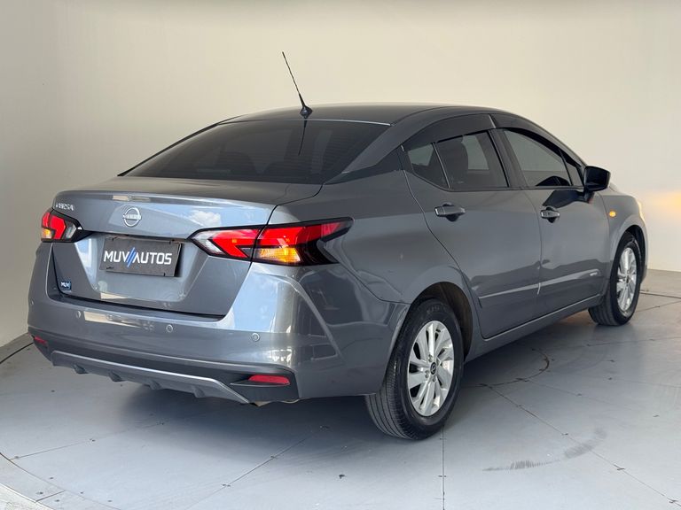 Nissan VERSA Sense 1.6 16V Flex Aut.