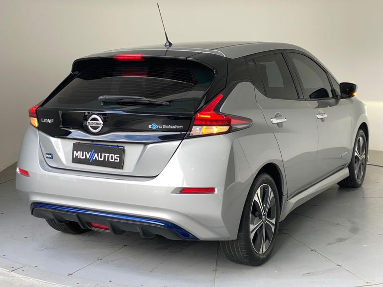 Nissan LEAF Aut. (Elétrico)