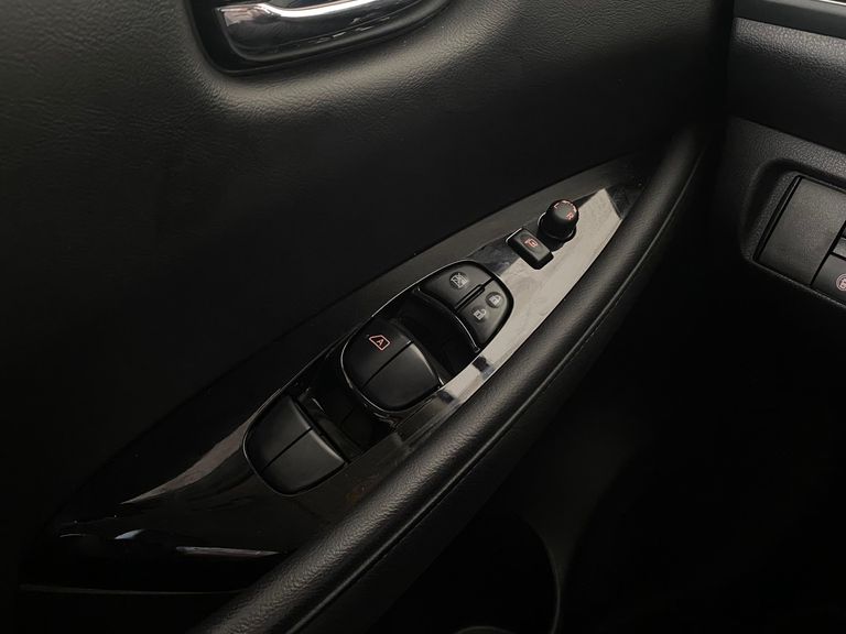 Nissan LEAF Aut. (Elétrico)