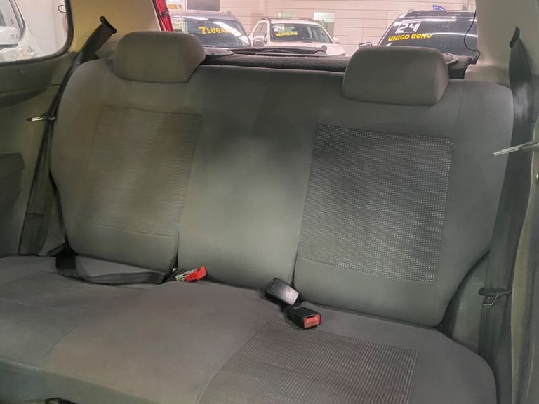 VolksWagen Fox Plus 1.6Mi/ 1.6Mi Total Flex 8V 3p