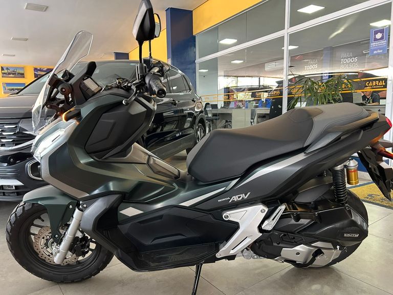 HONDA ADV 150