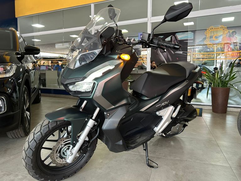 HONDA ADV 150