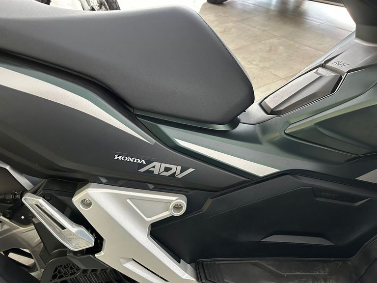 HONDA ADV 150
