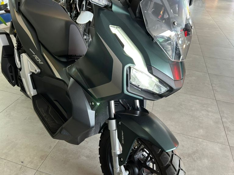 HONDA ADV 150