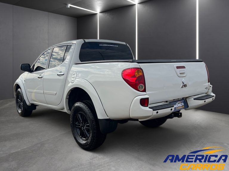Mitsubishi L200 Triton HPE 3.2 CD TB Int.Diesel Mec
