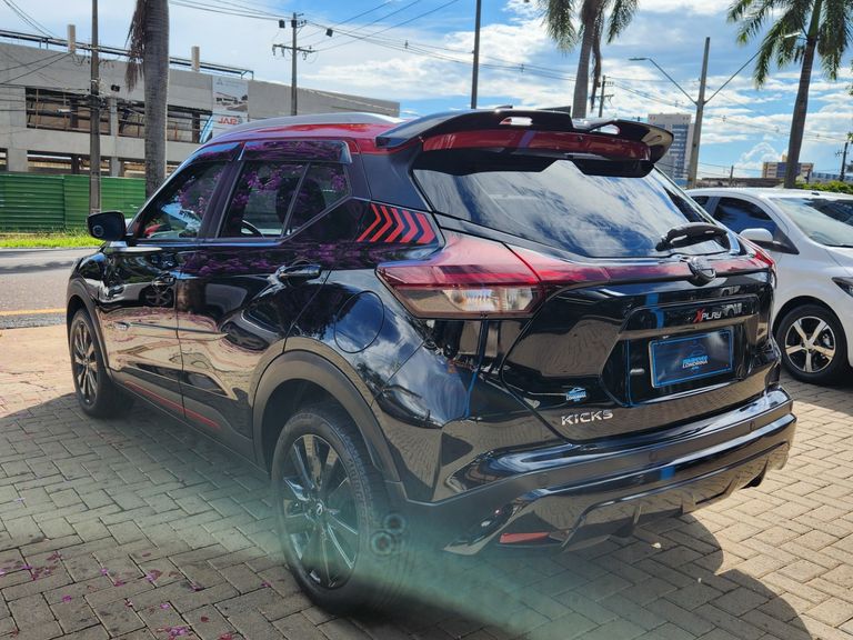 Nissan KICKS XPlay 1.6 16V Flex Aut.