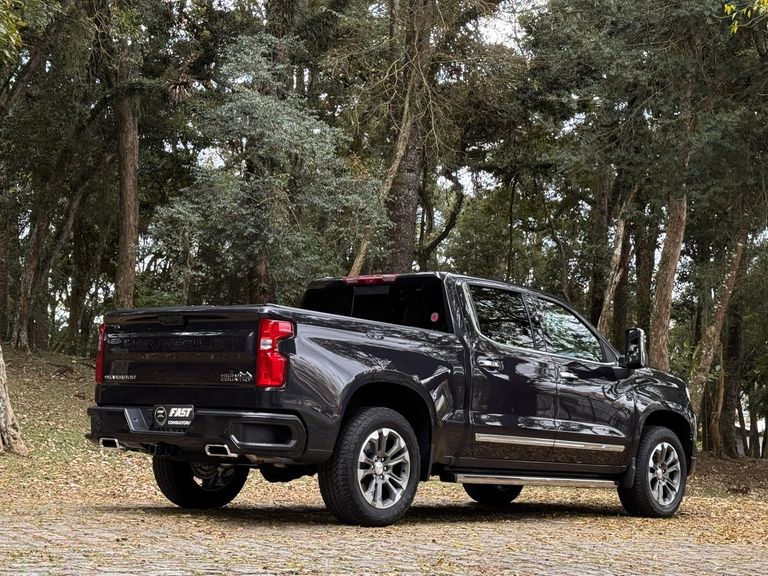 Chevrolet Silverado High Country 5.3 V8 AWD Aut.