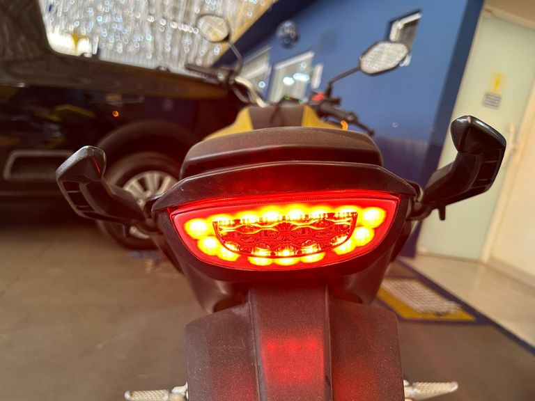 HONDA CB 300F Twister Flex