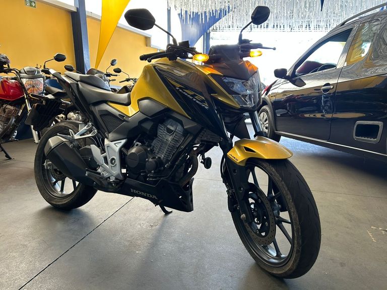 HONDA CB 300F Twister Flex