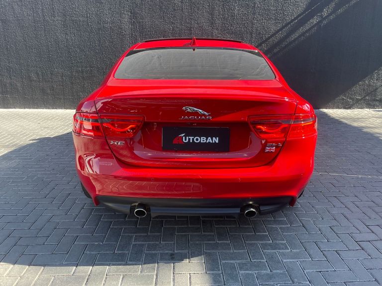 Jaguar XE 2.0 Turbocharged R-Sport Aut.
