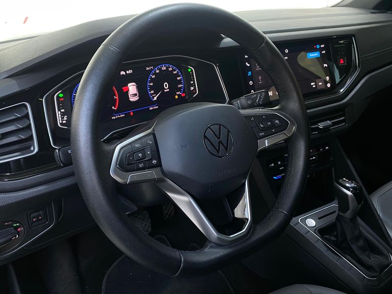 VolksWagen Nivus Highline 1.0 200 TSI Flex Aut.