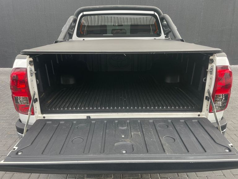 Toyota Hilux CD SRV 4x4 2.8 TDI Diesel Aut.
