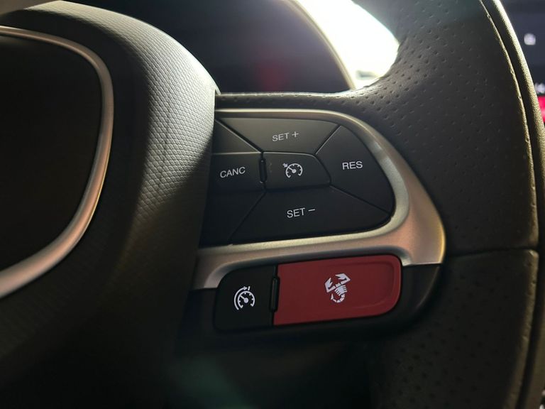Fiat Fastback Limited Ed.1.3 270 T.Flex Aut.