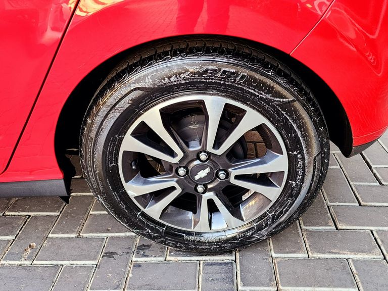 Chevrolet ONIX HATCH LTZ 1.4 8V FlexPower 5p Mec.
