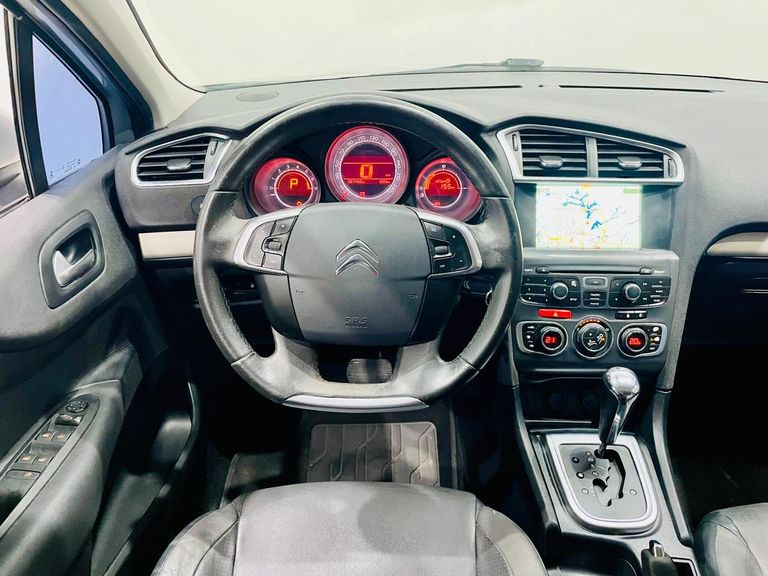 Citroën C4 LOUNGE Tendance 1.6 Turbo 4p Aut