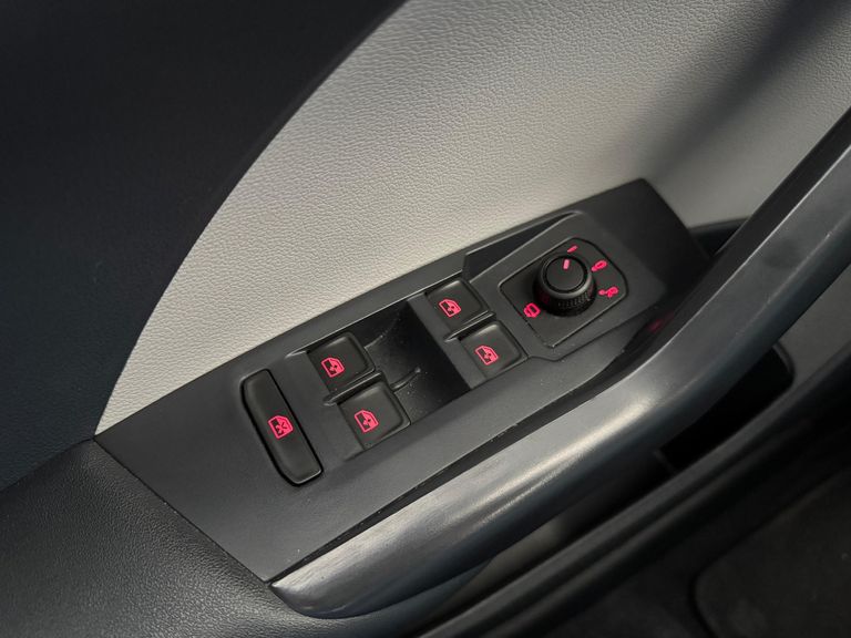 VolksWagen T-Cross Hig. 250 TSI 1.4 Flex 16V 5p Aut