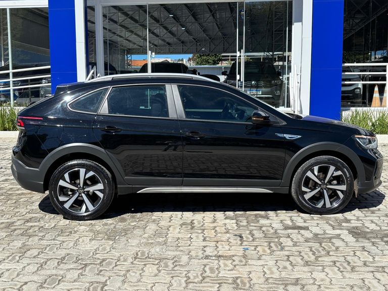 VolksWagen Nivus Highline 1.0 200 TSI Flex Aut.