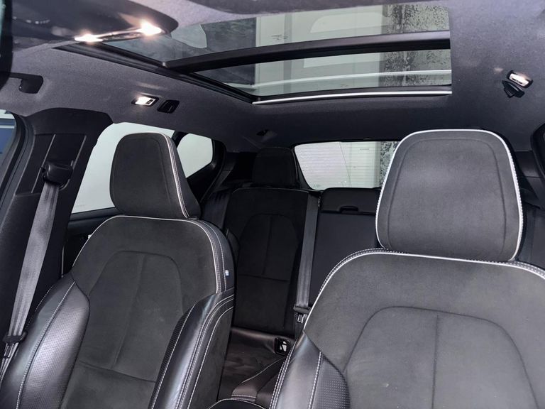 Volvo XC40 1.5 T5H RDESIGN
