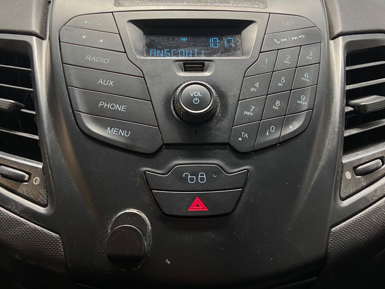 Ford Fiesta 1.5 16V Flex Mec. 5p