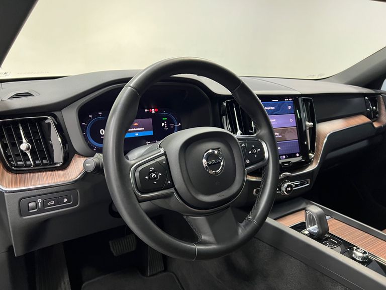 Volvo XC 60 T-8 HÍBRIDO INSC. EXPRESS. 2.0 AWD