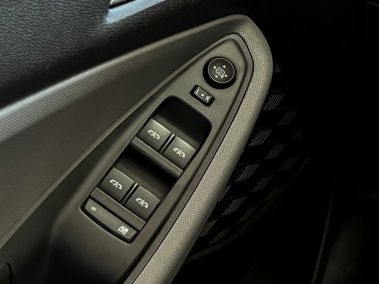 Chevrolet MONTANA LT 1.2  Turbo Flex 12V 4p Mec.