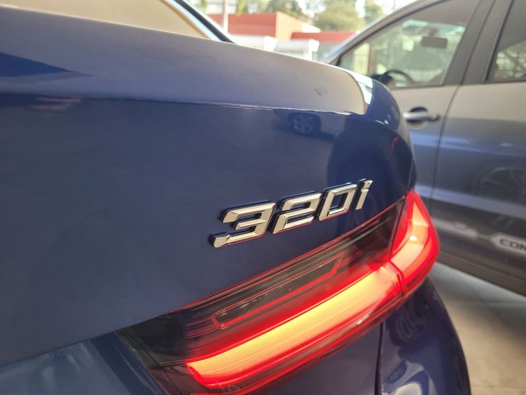 BMW 320iA 2.0 TB M Sport A.Flex/M.Sport 4p