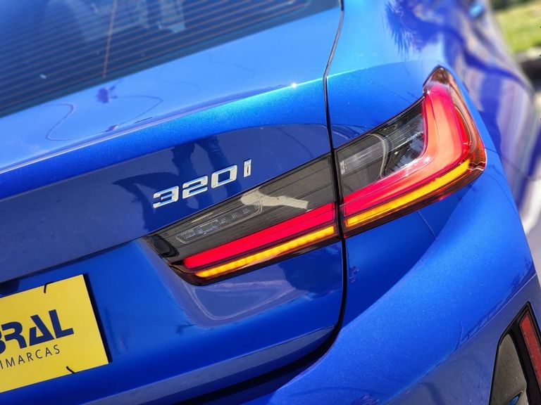 BMW 320iA 2.0 TB M Sport A.Flex/M.Sport 4p