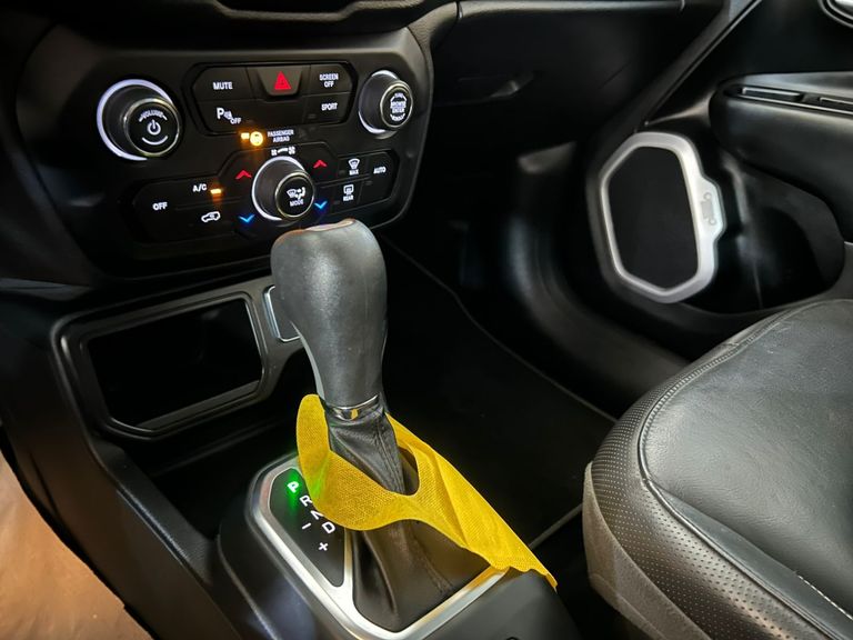 Jeep Renegade Longitude 1.8 4x2 Flex 16V Aut.