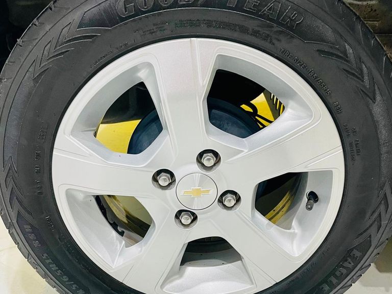 Chevrolet ONIX HATCH LT 1.4 8V FlexPower 5p Mec.