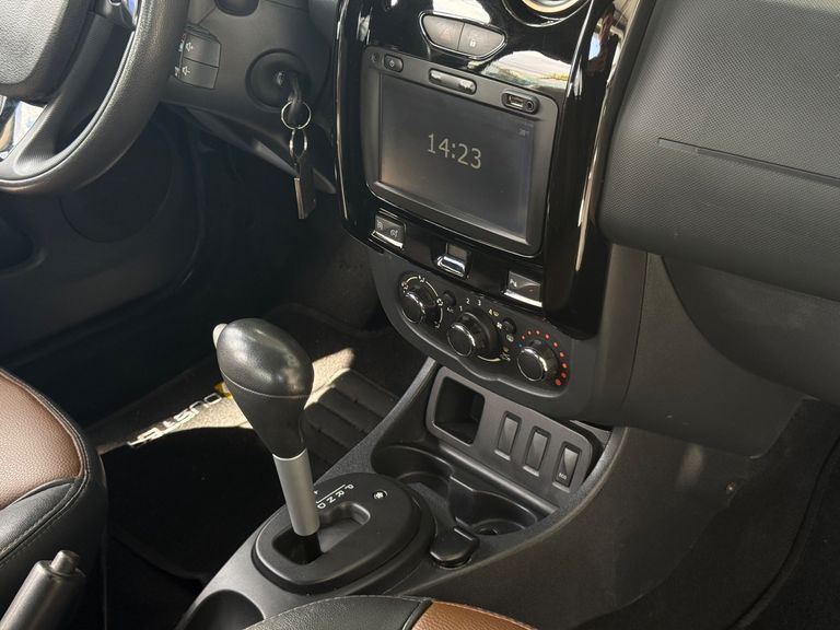 Renault DUSTER Dynamique 2.0 Flex 16V Aut.