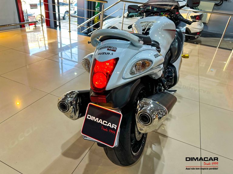 SUZUKI GSX 1300-R HAYABUSA