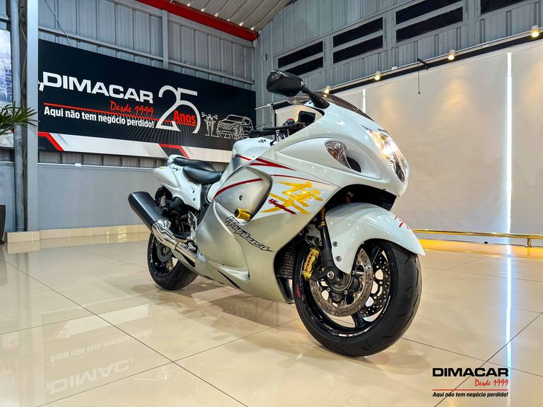 SUZUKI GSX 1300-R HAYABUSA