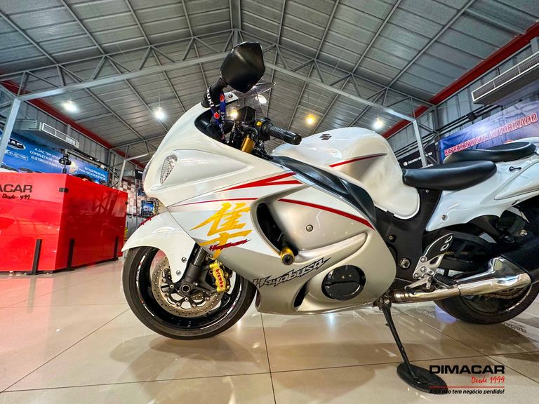 SUZUKI GSX 1300-R HAYABUSA