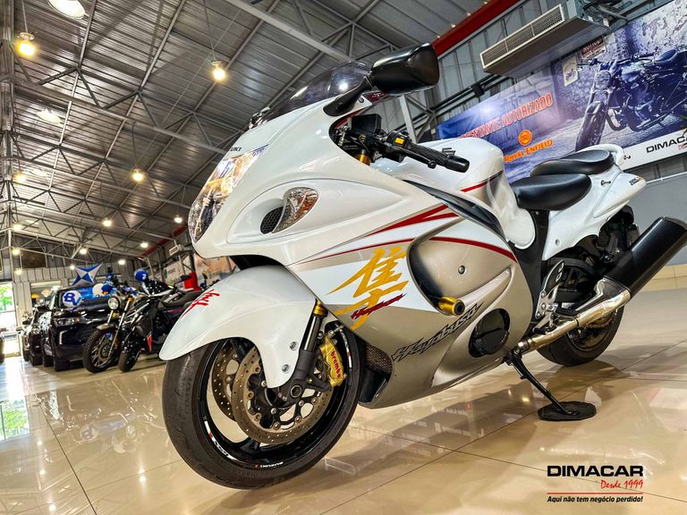 SUZUKI GSX 1300-R HAYABUSA