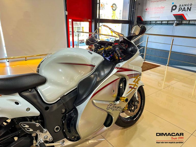 SUZUKI GSX 1300-R HAYABUSA