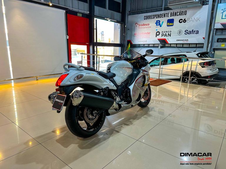 SUZUKI GSX 1300-R HAYABUSA