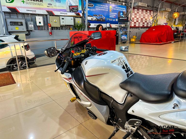 SUZUKI GSX 1300-R HAYABUSA