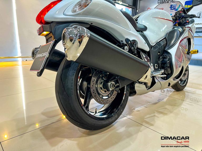 SUZUKI GSX 1300-R HAYABUSA